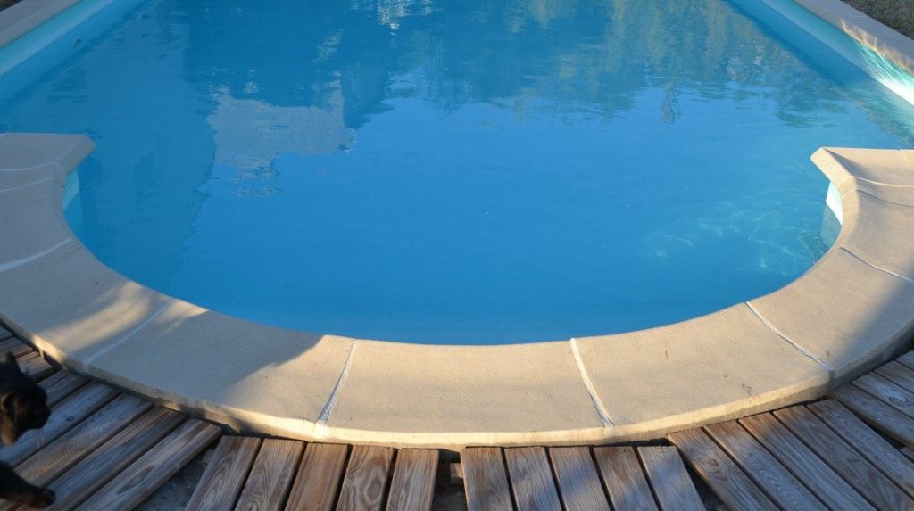 Gîte avec jardin et piscine près de Carcassonne