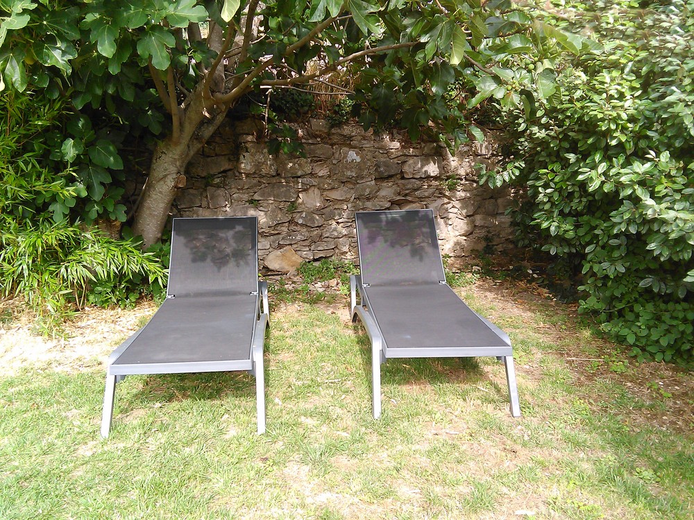 Gîte avec jardin et piscine près de Carcassonne